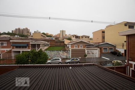 Casa para alugar com 350m², 4 quartos e 2 vagasVista da janela da suíte 3
