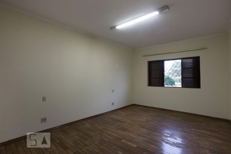 Casa para alugar com 350m², 4 quartos e 2 vagasSuíte 2