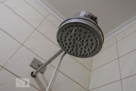 Casa para alugar com 350m², 4 quartos e 2 vagasBanheiro da suíte 3 - chuveiro