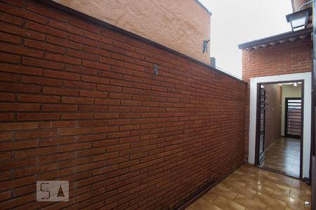Casa para alugar com 350m², 4 quartos e 2 vagasVista da janela da suíte 1