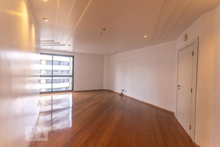 Sala de estar de apartamento para alugar com 3 quartos, 132m² em Centro, São Bernardo do Campo