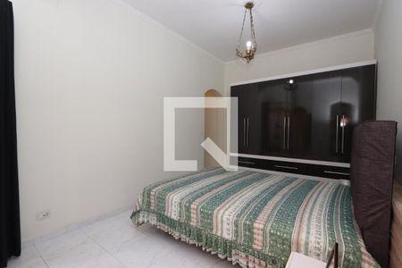 Casa à venda com 180m², 3 quartos e 3 vagasSuíte 2