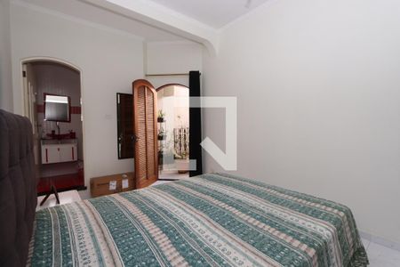 Casa à venda com 180m², 3 quartos e 3 vagasSuíte 2