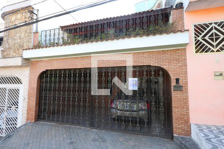 Casa à venda com 180m², 3 quartos e 3 vagasFachada