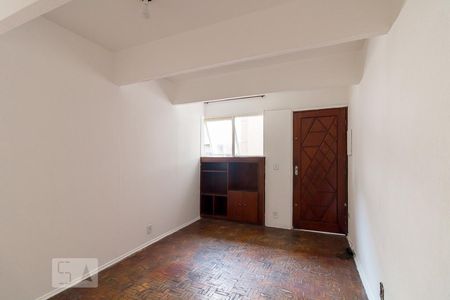 Sala de apartamento para alugar com 3 quartos, 65m² em Parque Cecap, Guarulhos