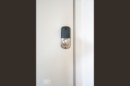 Fechadura eletrônica de apartamento para alugar com 3 quartos, 72m² em Mooca, São Paulo