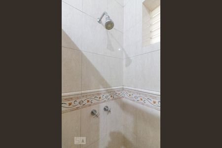 Apartamento à venda com 300m², 4 quartos e 1 vaga Apartamento à venda com 300m², 4 quartos e 1 vagaDetalhe do Banheiro da Suíte 1 - Chuveiro