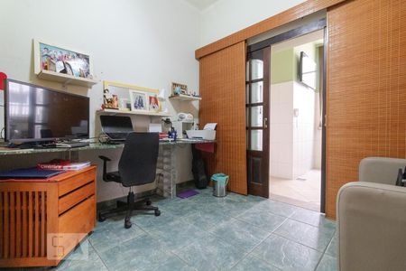 Apartamento à venda com 300m², 4 quartos e 1 vaga Apartamento à venda com 300m², 4 quartos e 1 vagaQuarto 3