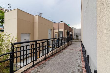 Studio para alugar com 32m², 1 quarto e sem vaga Studio para alugar com 32m², 1 quarto e sem vagaEntrada