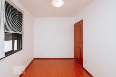 Dormitório detalhe de apartamento para alugar com 2 quartos, 78m² em Cidade Baixa, Porto Alegre