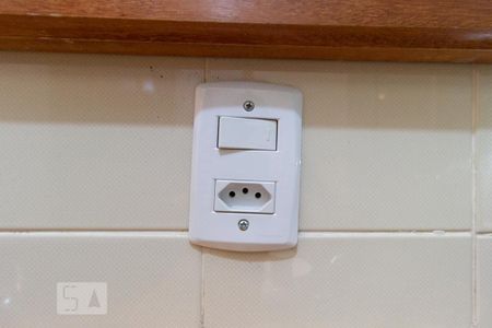 Casa à venda com 330m², 3 quartos e 8 vagas Casa à venda com 330m², 3 quartos e 8 vagasBanheiro suíte 1