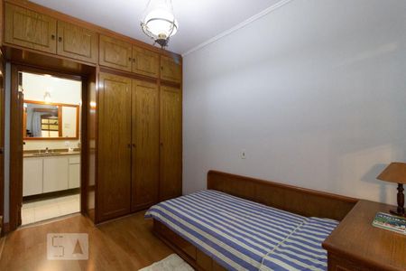 Casa à venda com 330m², 3 quartos e 8 vagas Casa à venda com 330m², 3 quartos e 8 vagasSuíte 1