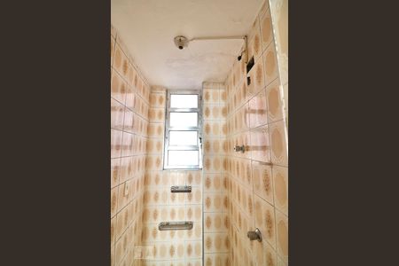 Apartamento à venda com 70m², 2 quartos e sem vagaBanheiro