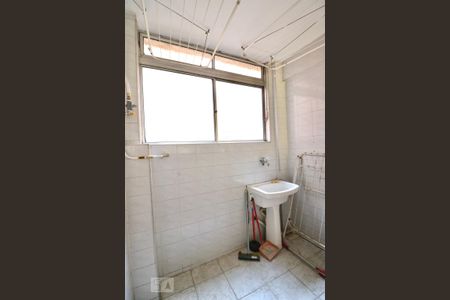 Apartamento à venda com 70m², 2 quartos e sem vagaÁrea de Serviço