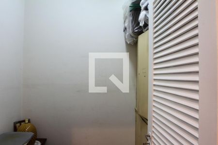 Apartamento à venda com 135m², 3 quartos e 1 vaga Apartamento à venda com 135m², 3 quartos e 1 vagaQuarto de Serviço
