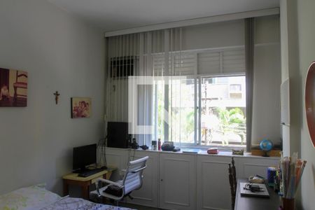 Apartamento à venda com 135m², 3 quartos e 1 vaga Apartamento à venda com 135m², 3 quartos e 1 vagaQuarto 1 - Suíte