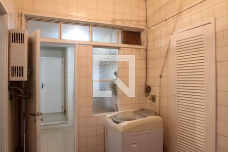 Apartamento à venda com 135m², 3 quartos e 1 vaga Apartamento à venda com 135m², 3 quartos e 1 vagaÁrea de Serviço