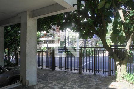 Apartamento à venda com 135m², 3 quartos e 1 vaga Apartamento à venda com 135m², 3 quartos e 1 vagaGaragem