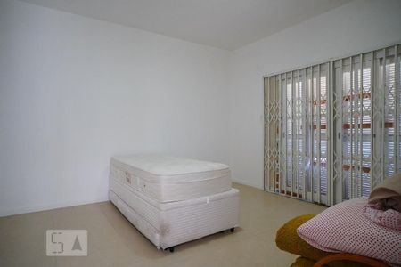 Casa para alugar com 500m², 6 quartos e 8 vagasQuarto 2