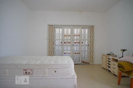 Casa para alugar com 500m², 6 quartos e 8 vagasQuarto 2