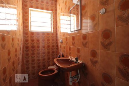 Lavabo de casa à venda com 3 quartos, 98m² em Vila Cordeiro, São Paulo