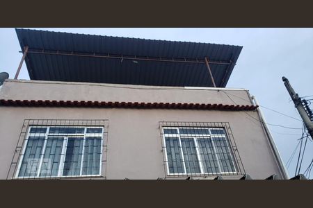 Casa à venda com 120m², 2 quartos e 1 vaga Casa à venda com 120m², 2 quartos e 1 vagaFachada da casa