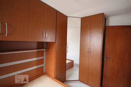 Quarto 2 de apartamento para alugar com 2 quartos, 53m² em Jardim Celeste, São Paulo