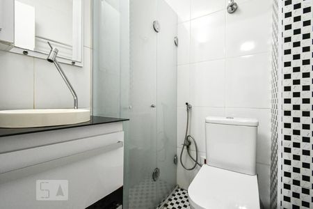 Apartamento à venda com 47m², 2 quartos e sem vaga Apartamento à venda com 47m², 2 quartos e sem vagaBanheiro