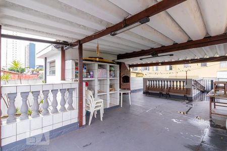 Casa à venda com 360m², 6 quartos e 3 vagas Casa à venda com 360m², 6 quartos e 3 vagasCobertura Casa 1