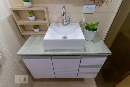 Casa à venda com 360m², 6 quartos e 3 vagas Casa à venda com 360m², 6 quartos e 3 vagasBanheiro Casa 2