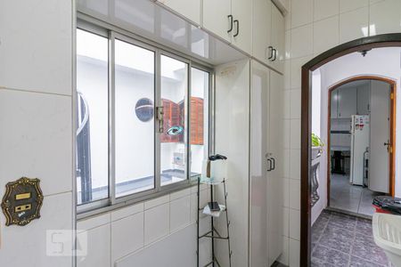 Casa à venda com 360m², 6 quartos e 3 vagas Casa à venda com 360m², 6 quartos e 3 vagasÁrea de Serviço Casa 1