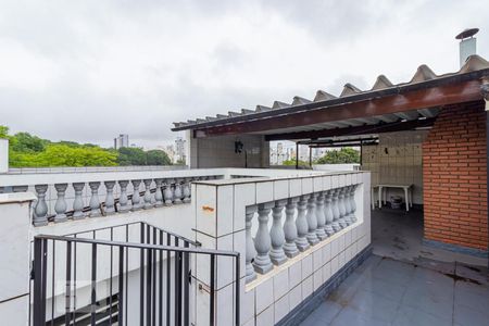 Casa à venda com 360m², 6 quartos e 3 vagas Casa à venda com 360m², 6 quartos e 3 vagasCobertura Casa 1