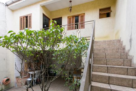 Casa para alugar com 75m², 5 quartos e 3 vagasEdícula