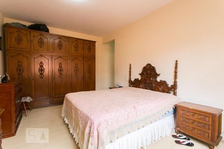 Casa para alugar com 75m², 5 quartos e 3 vagasSuíte 3