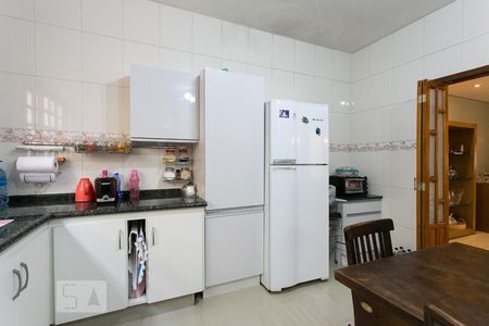 Casa para alugar com 75m², 5 quartos e 3 vagasCozinha