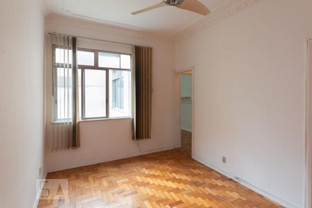 Sala de apartamento para alugar com 1 quarto, 50m² em Tijuca, Rio de Janeiro