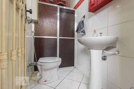 Casa para alugar com 480m², 6 quartos e 5 vagas Casa para alugar com 480m², 6 quartos e 5 vagasBanheiro social 2