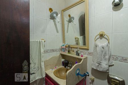 Casa para alugar com 480m², 6 quartos e 5 vagas Casa para alugar com 480m², 6 quartos e 5 vagasBanheiro da Suíte 2