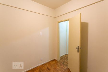 Quarto 1 de apartamento para alugar com 3 quartos, 60m² em Serra, Belo Horizonte