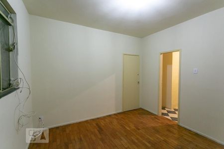 Sala de apartamento para alugar com 3 quartos, 60m² em Serra, Belo Horizonte