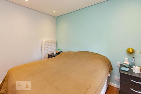 Apartamento à venda com 230m², 4 quartos e 4 vagas Apartamento à venda com 230m², 4 quartos e 4 vagasSuite 3