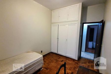 Casa à venda com 580m², 8 quartos e 3 vagasQuarto