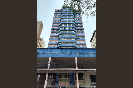 Apartamento à venda com 110m², 3 quartos e 1 vaga Apartamento à venda com 110m², 3 quartos e 1 vagaFachada