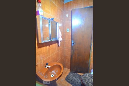 Casa à venda com 495m², 5 quartos e 5 vagasBanheiro 2