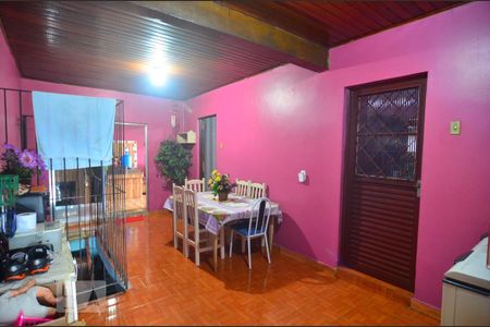 Casa à venda com 495m², 5 quartos e 5 vagasSala de jantar