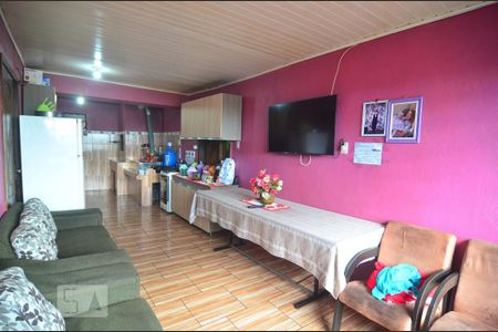 Casa à venda com 495m², 5 quartos e 5 vagasCozinha 2