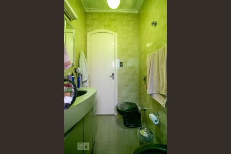 Casa à venda com 276m², 3 quartos e 4 vagas Casa à venda com 276m², 3 quartos e 4 vagasBanheiro