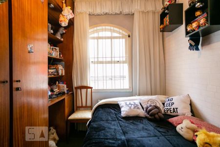 Casa à venda com 276m², 3 quartos e 4 vagas Casa à venda com 276m², 3 quartos e 4 vagasQuarto 3