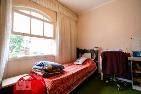 Casa à venda com 276m², 3 quartos e 4 vagas Casa à venda com 276m², 3 quartos e 4 vagasQuarto 2