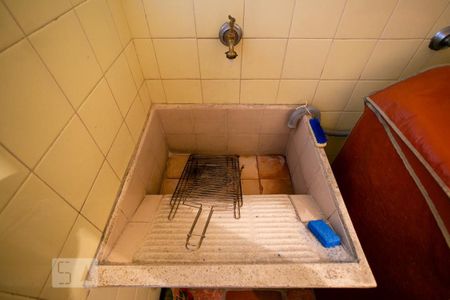 Casa à venda com 276m², 3 quartos e 4 vagas Casa à venda com 276m², 3 quartos e 4 vagasÁrea de Serviço